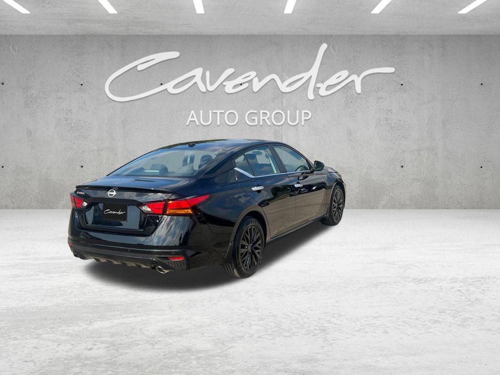new 2025 Nissan Altima car, priced at $29,615