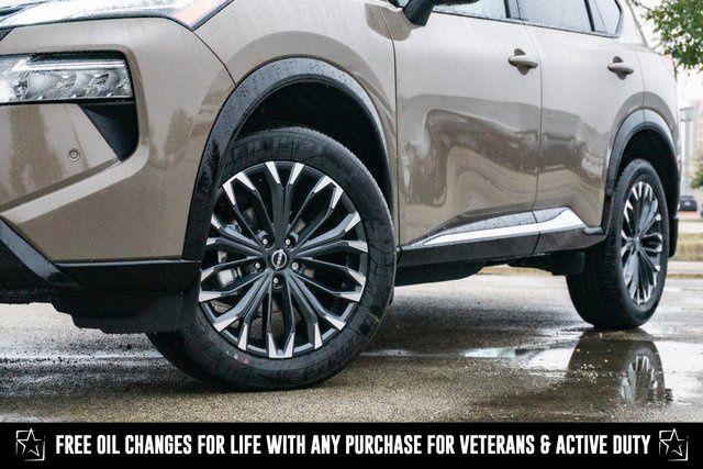 new 2025 Nissan Rogue car, priced at $40,999