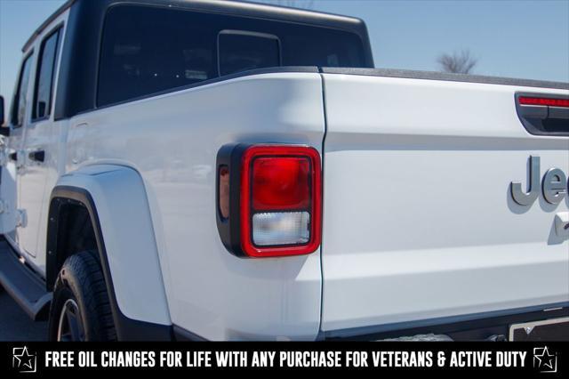 used 2022 Jeep Gladiator car, priced at $27,688