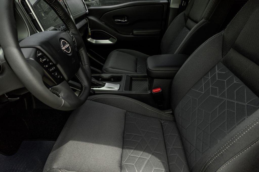 new 2025 Nissan Frontier car, priced at $33,999