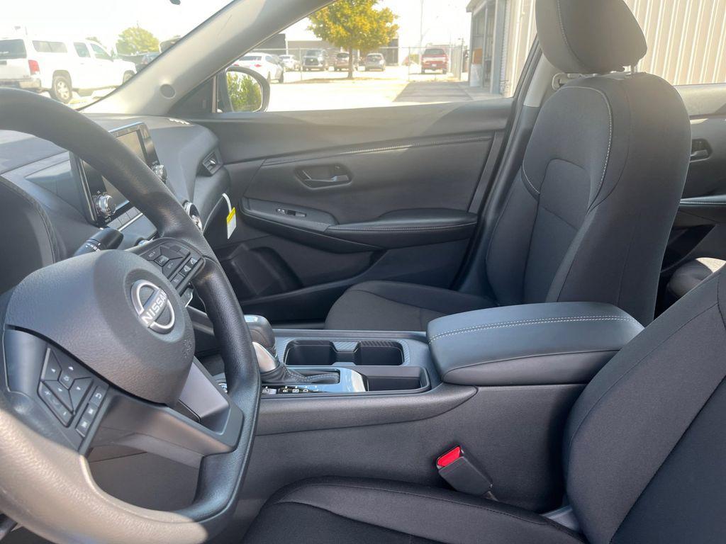 new 2025 Nissan Sentra car, priced at $22,275