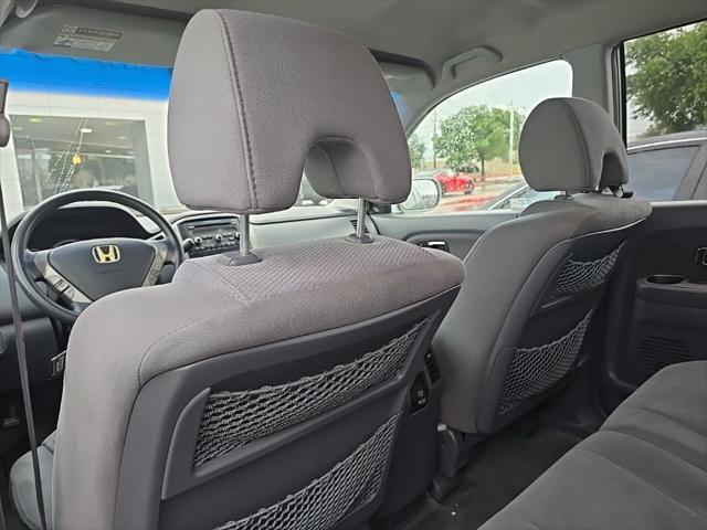 used 2006 Honda Pilot car, priced at $5,291