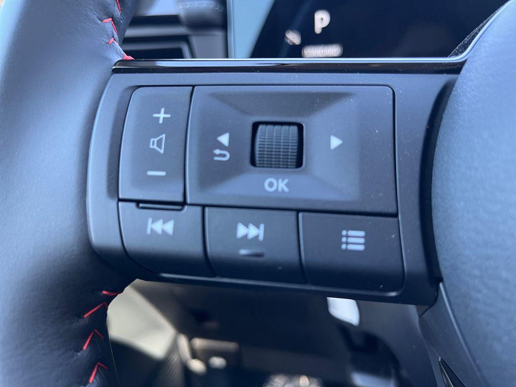 new 2025 Nissan Kicks car, priced at $26,475