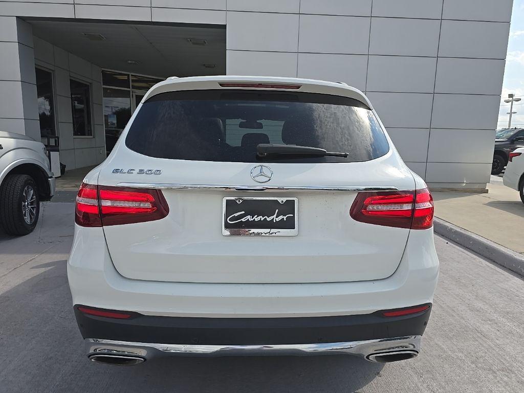 used 2019 Mercedes-Benz GLC 300 car, priced at $23,655