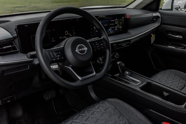 new 2025 Nissan Kicks car, priced at $27,360