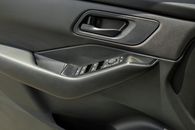 new 2025 Nissan Rogue car, priced at $32,675