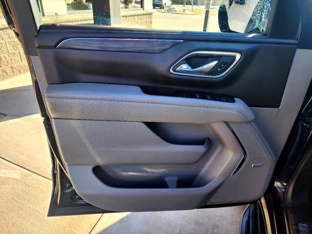 used 2023 GMC Yukon XL car, priced at $52,950