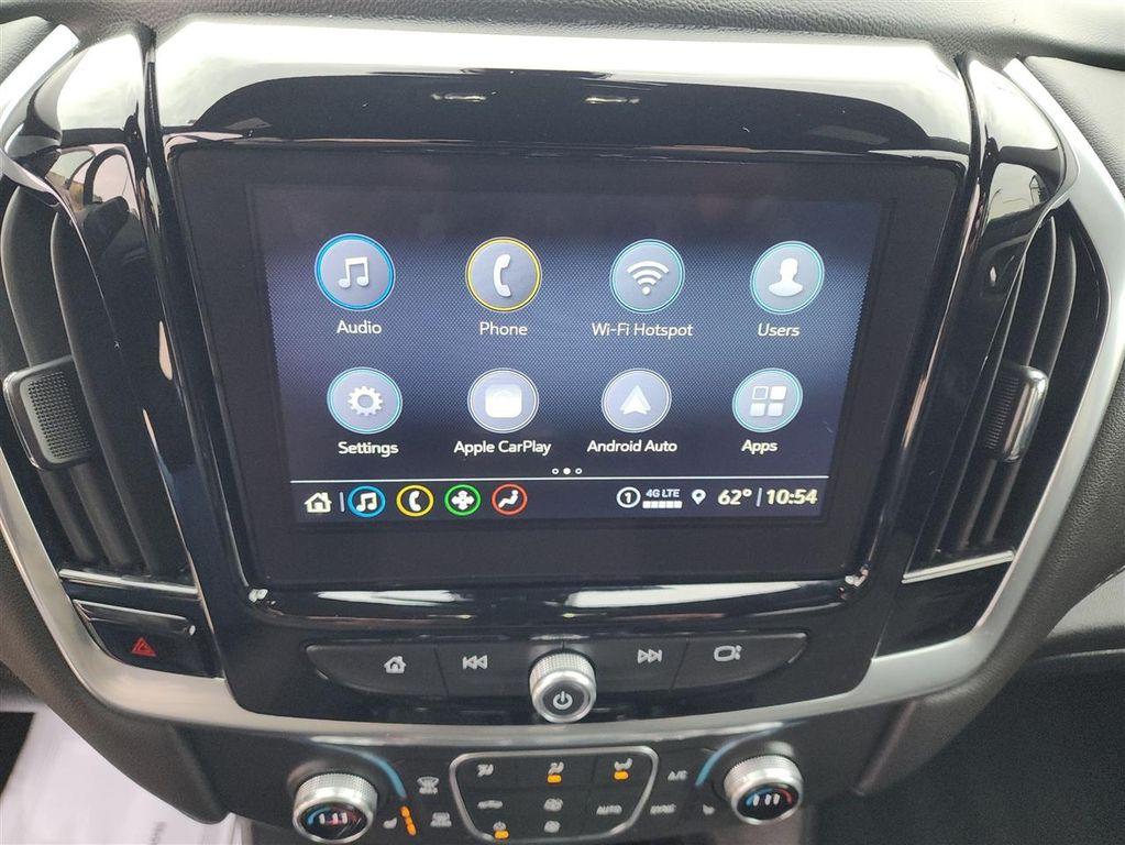 used 2023 Chevrolet Traverse car