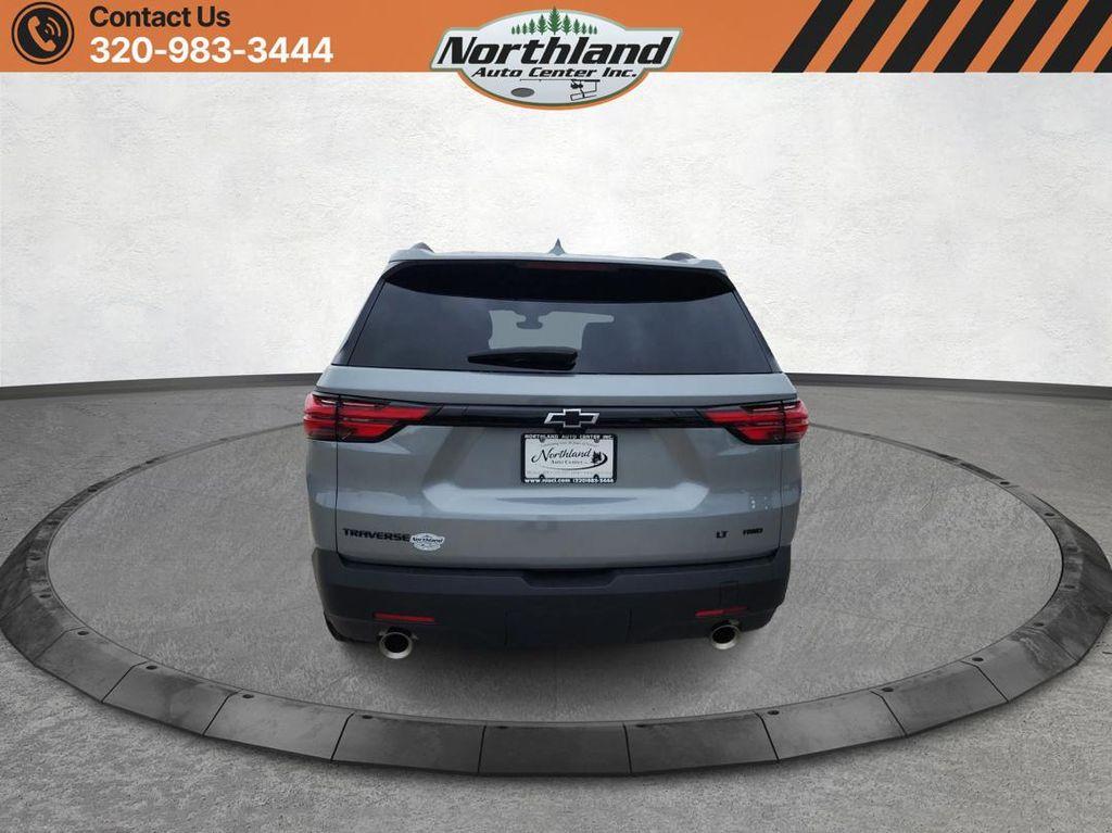 used 2023 Chevrolet Traverse car