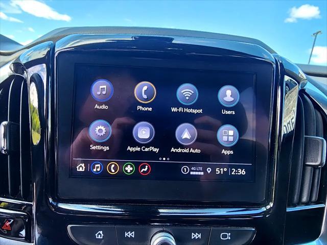 used 2024 Chevrolet Traverse car, priced at $32,950