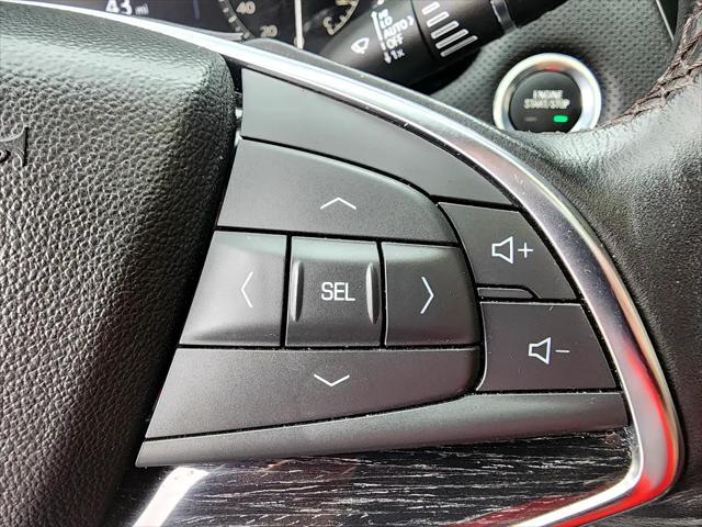 used 2023 Cadillac XT5 car, priced at $35,950