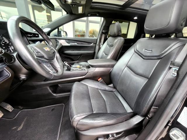 used 2023 Cadillac XT5 car, priced at $35,950