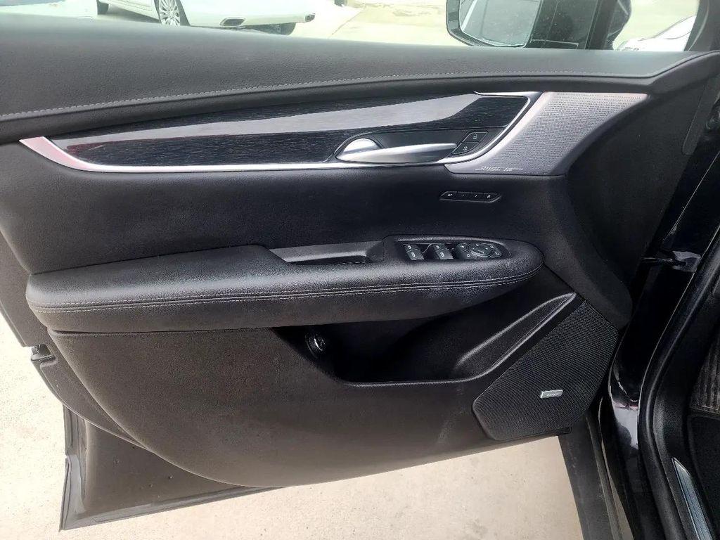 used 2023 Cadillac XT5 car, priced at $38,448