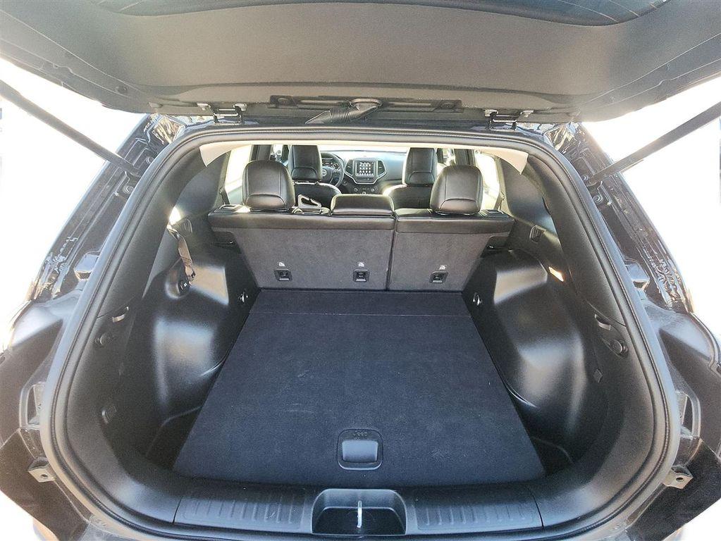 used 2022 Jeep Cherokee car, priced at $23,950