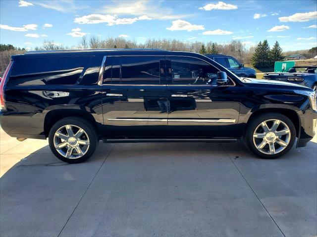 used 2020 Cadillac Escalade ESV car, priced at $41,950