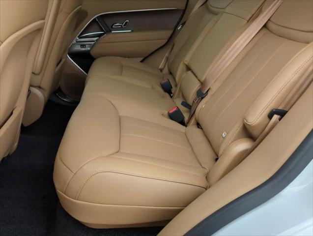new 2025 Land Rover Range Rover car, priced at $130,430