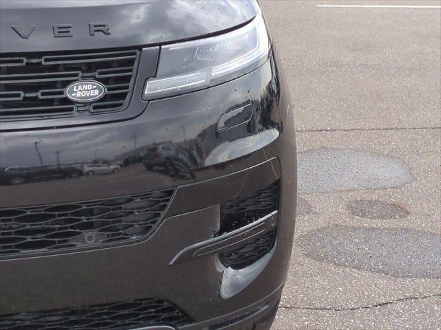new 2025 Land Rover Range Rover Sport car, priced at $94,725
