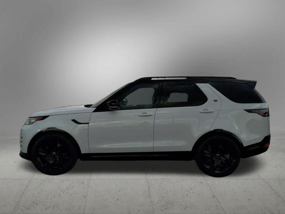 used 2024 Land Rover Discovery car, priced at $69,870