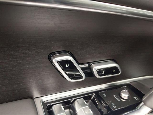 new 2025 Land Rover Range Rover car, priced at $147,680