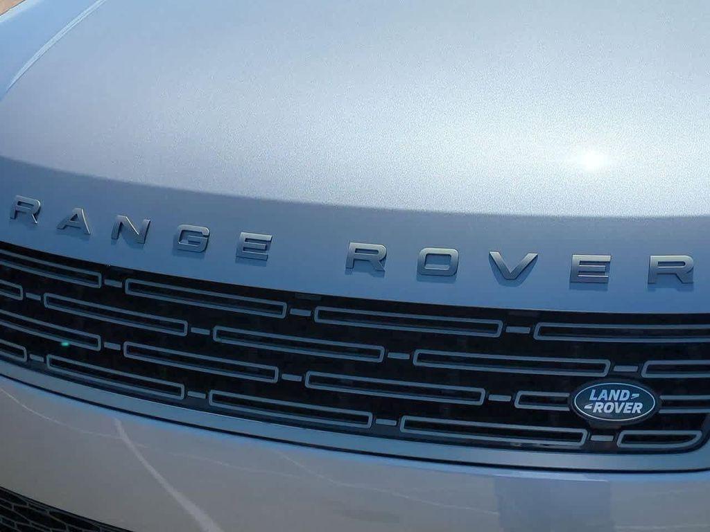 new 2025 Land Rover Range Rover Sport car, priced at $85,155