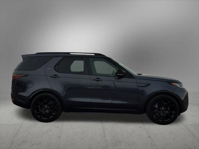 new 2025 Land Rover Discovery car, priced at $70,478