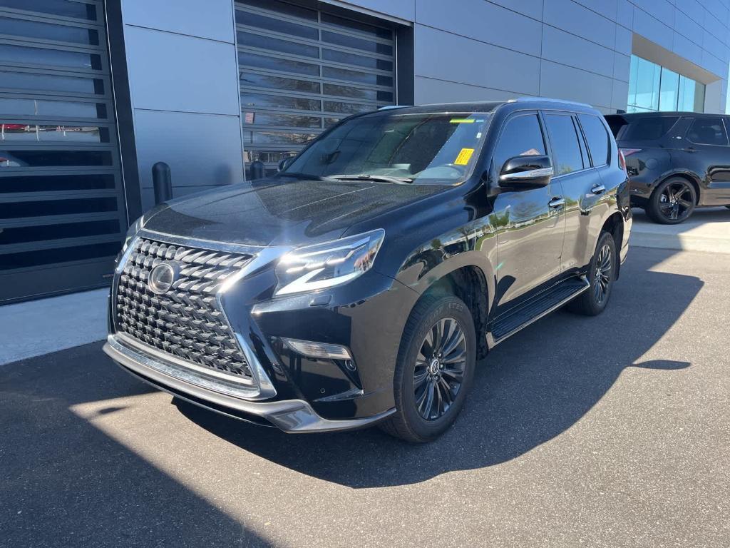 used 2022 Lexus GX 460 car, priced at $56,132