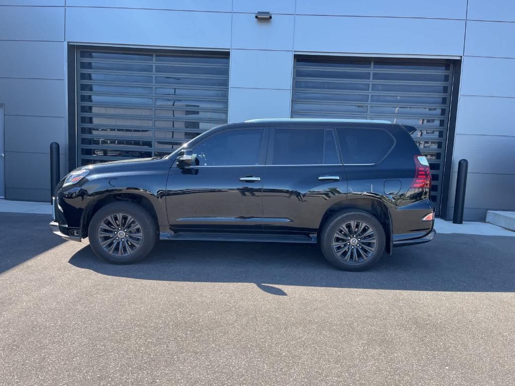used 2022 Lexus GX 460 car, priced at $56,132