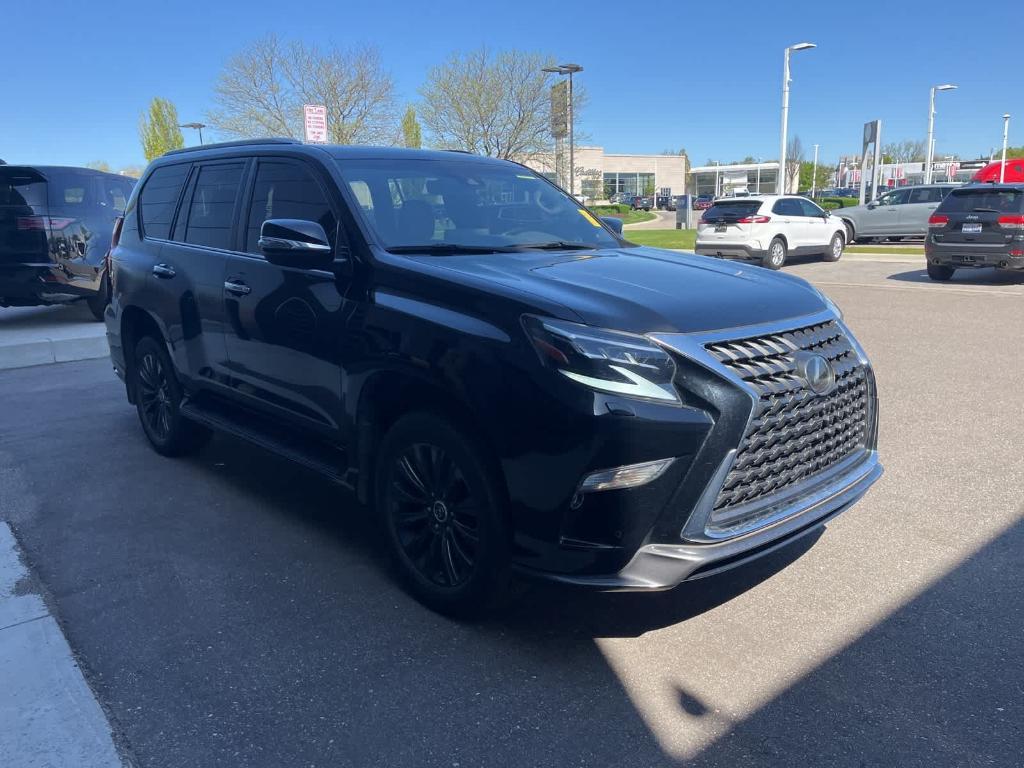 used 2022 Lexus GX 460 car, priced at $56,132