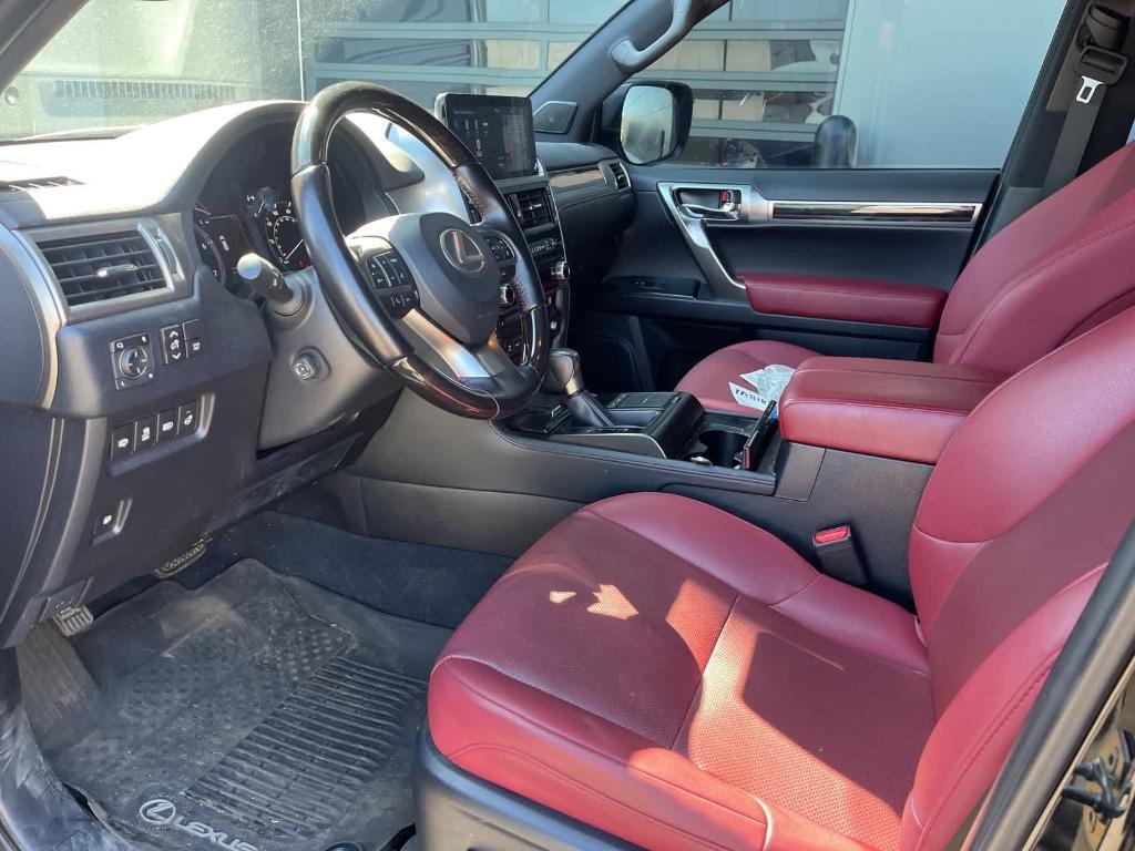 used 2022 Lexus GX 460 car, priced at $56,132