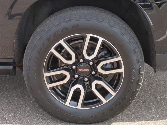 used 2022 GMC Yukon XL car, priced at $56,974