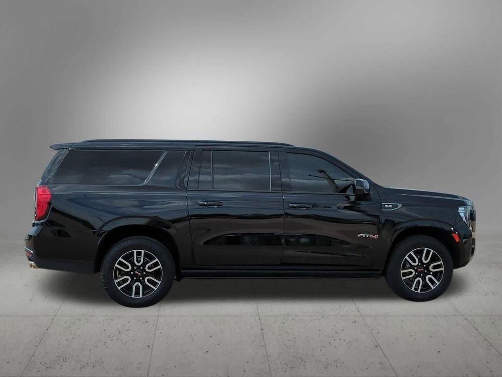 used 2022 GMC Yukon XL car, priced at $54,977