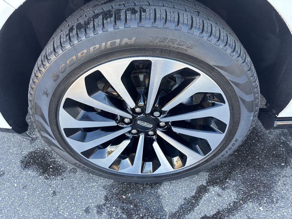 used 2023 Lincoln Navigator L car, priced at $71,883