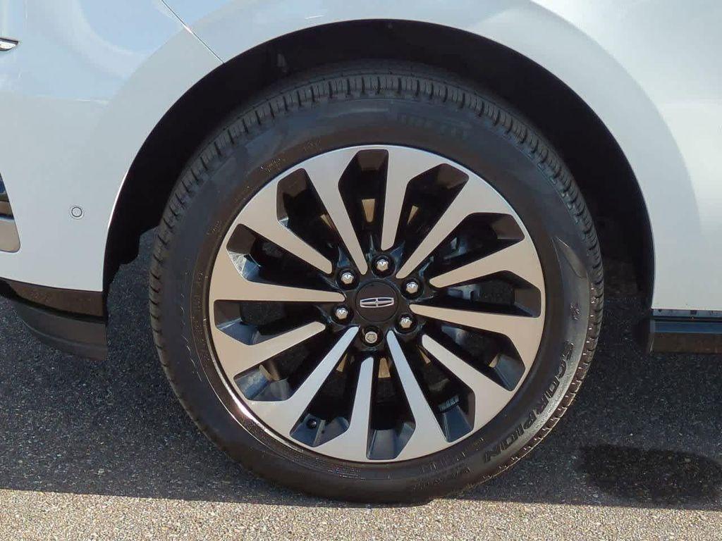 used 2023 Lincoln Navigator L car, priced at $68,936