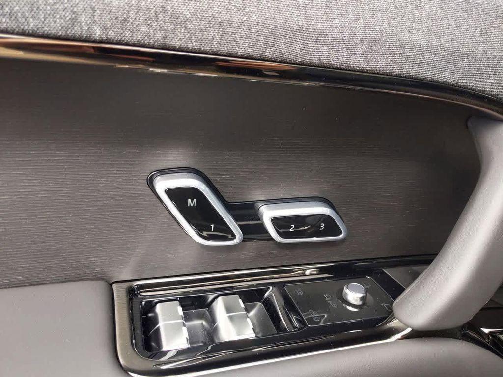 new 2025 Land Rover Range Rover Sport car, priced at $123,060