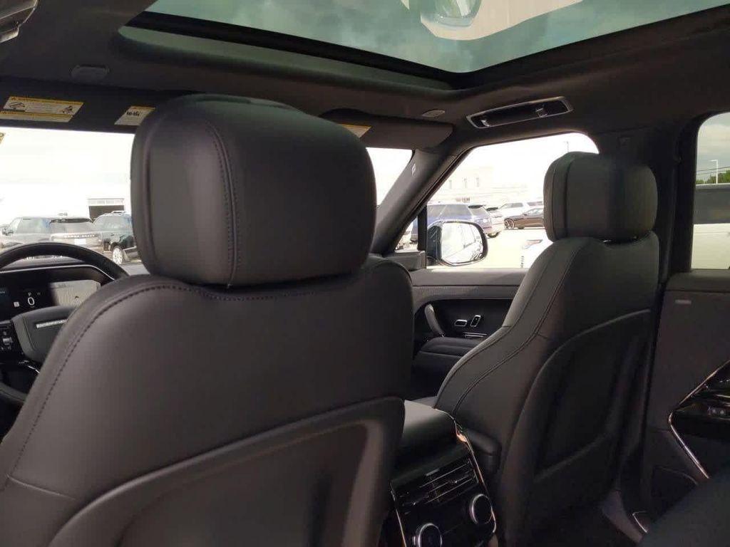 new 2025 Land Rover Range Rover Sport car, priced at $123,060