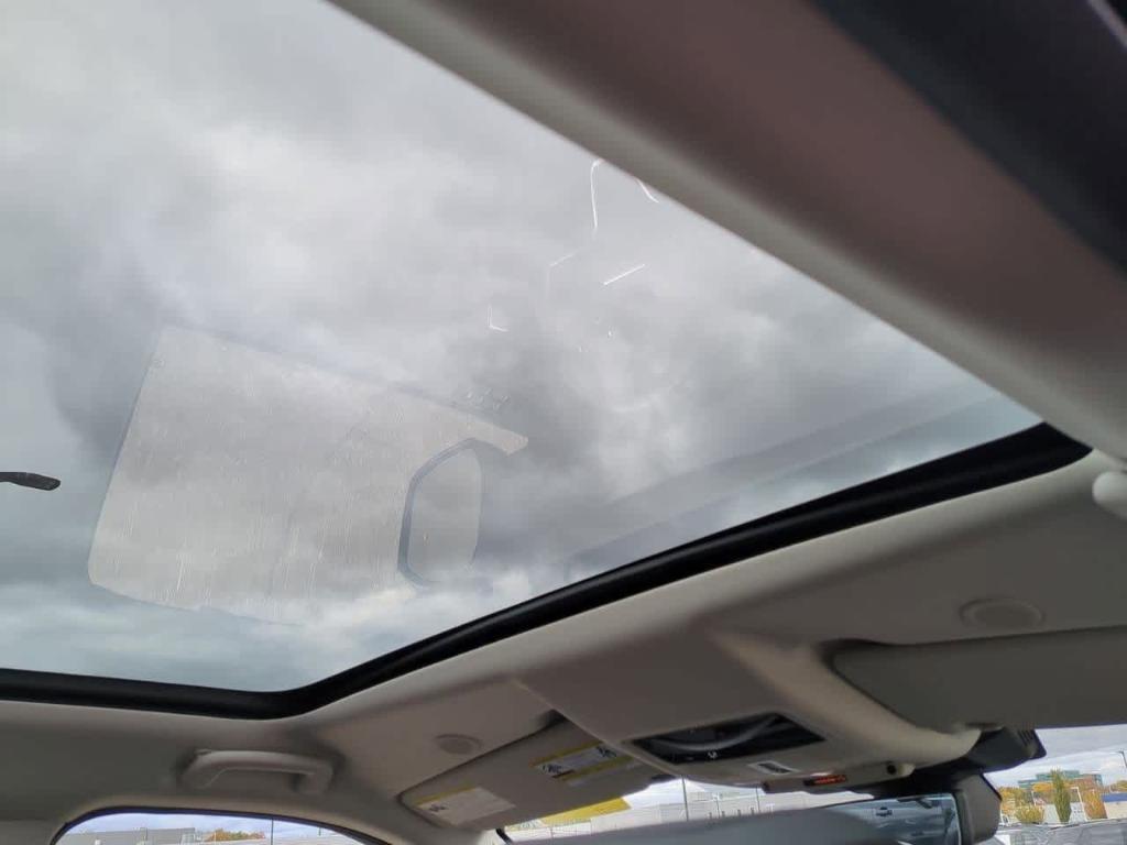 used 2025 Land Rover Discovery Sport car, priced at $40,518