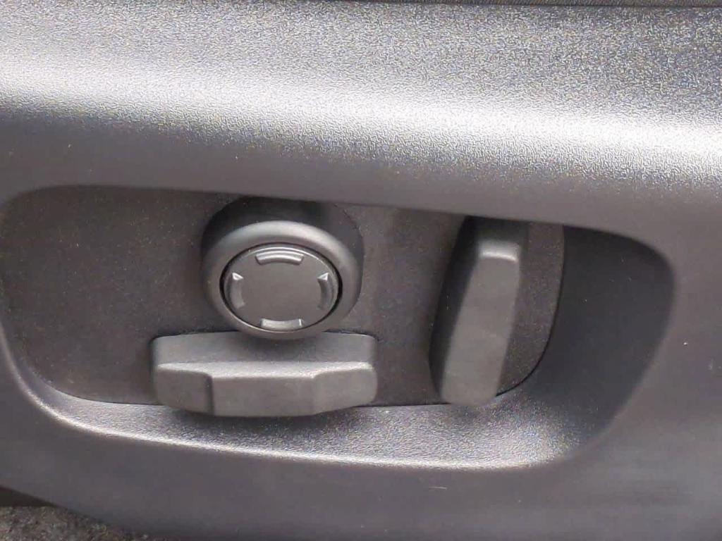 used 2025 Land Rover Discovery Sport car, priced at $40,518