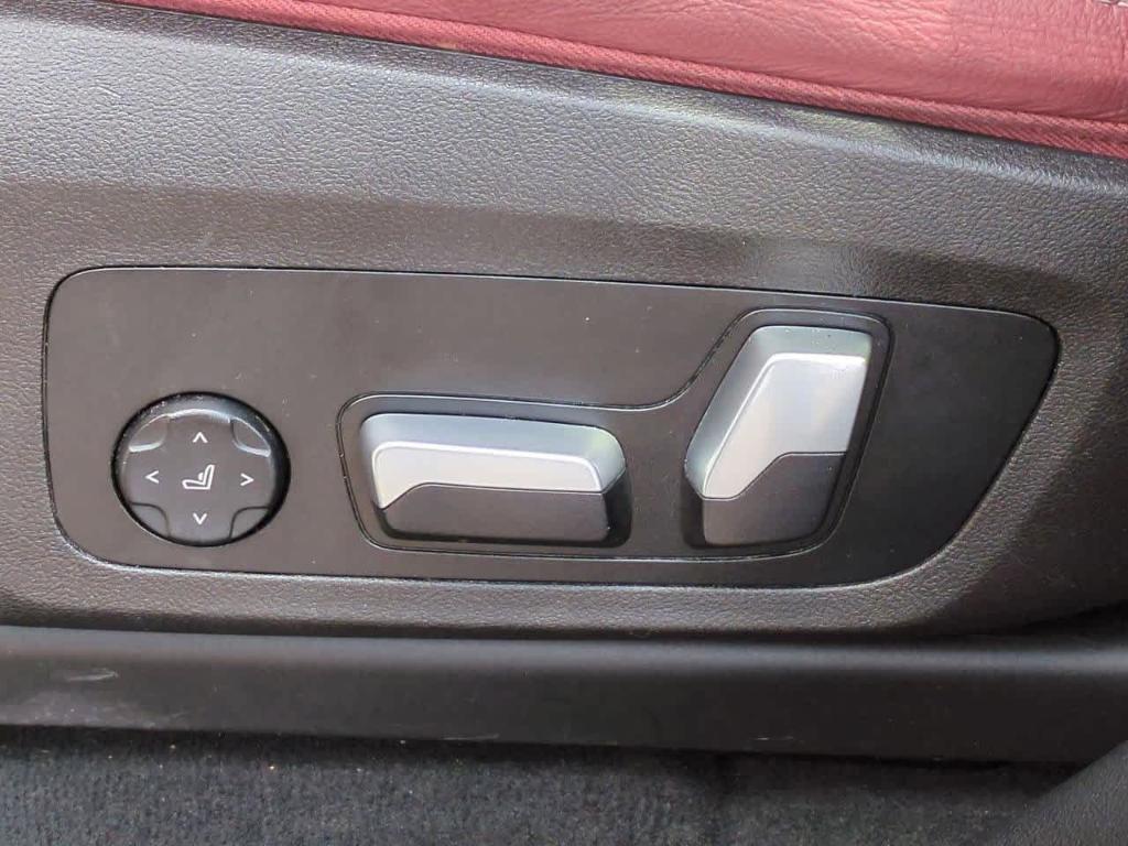 used 2022 BMW X4 car, priced at $35,063