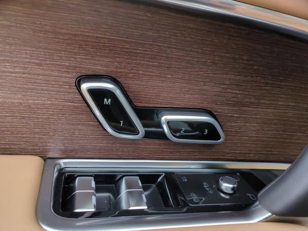 new 2025 Land Rover Range Rover car, priced at $126,380
