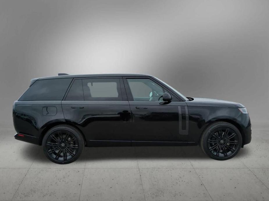 new 2025 Land Rover Range Rover car, priced at $157,105