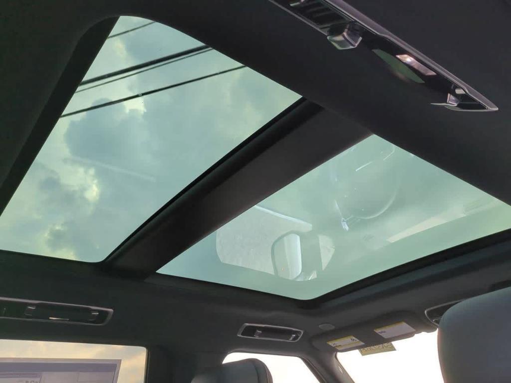 new 2025 Land Rover Range Rover car, priced at $133,280