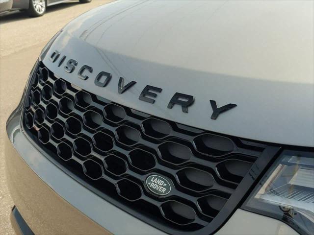 used 2022 Land Rover Discovery car, priced at $41,897