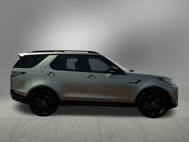 used 2022 Land Rover Discovery car, priced at $46,342