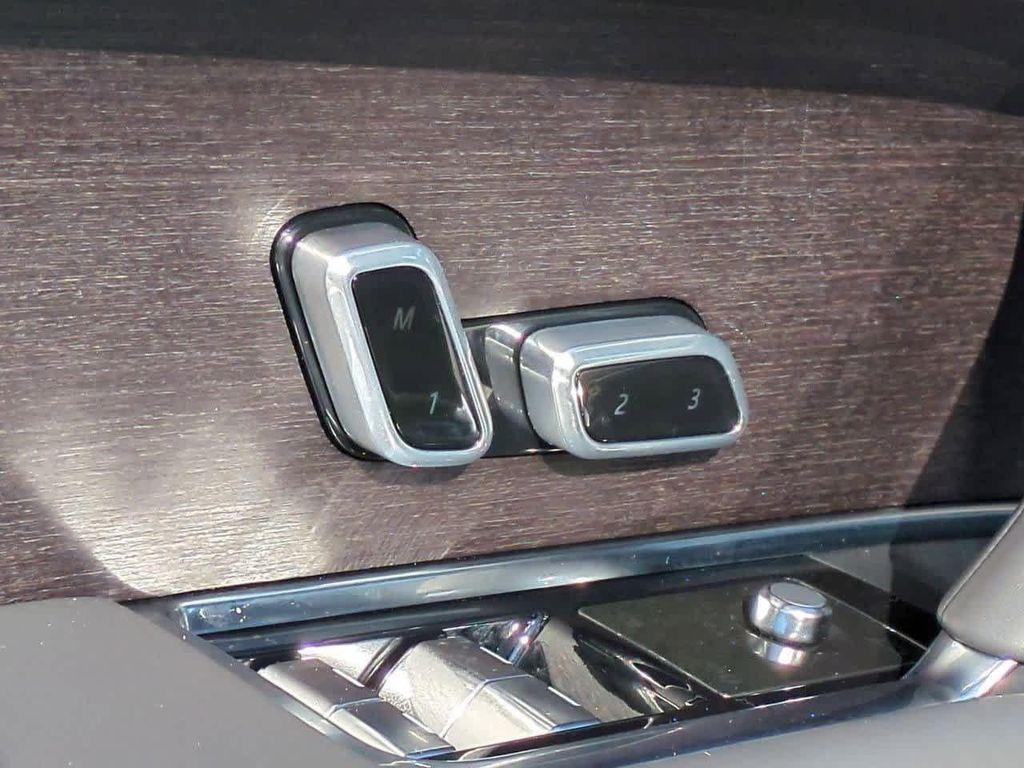 new 2025 Land Rover Range Rover car, priced at $171,305