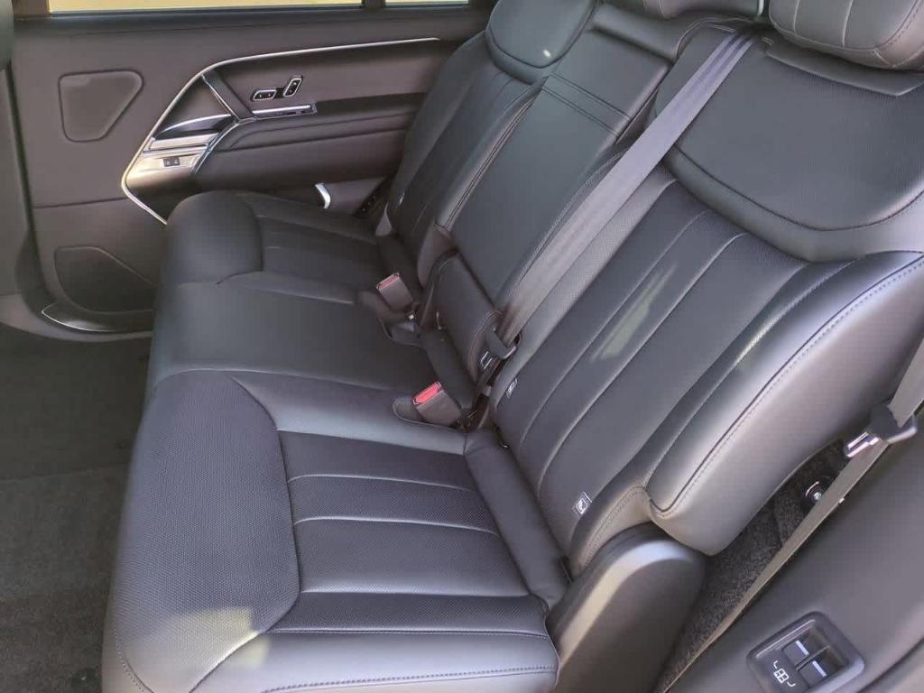 new 2025 Land Rover Range Rover car, priced at $171,305