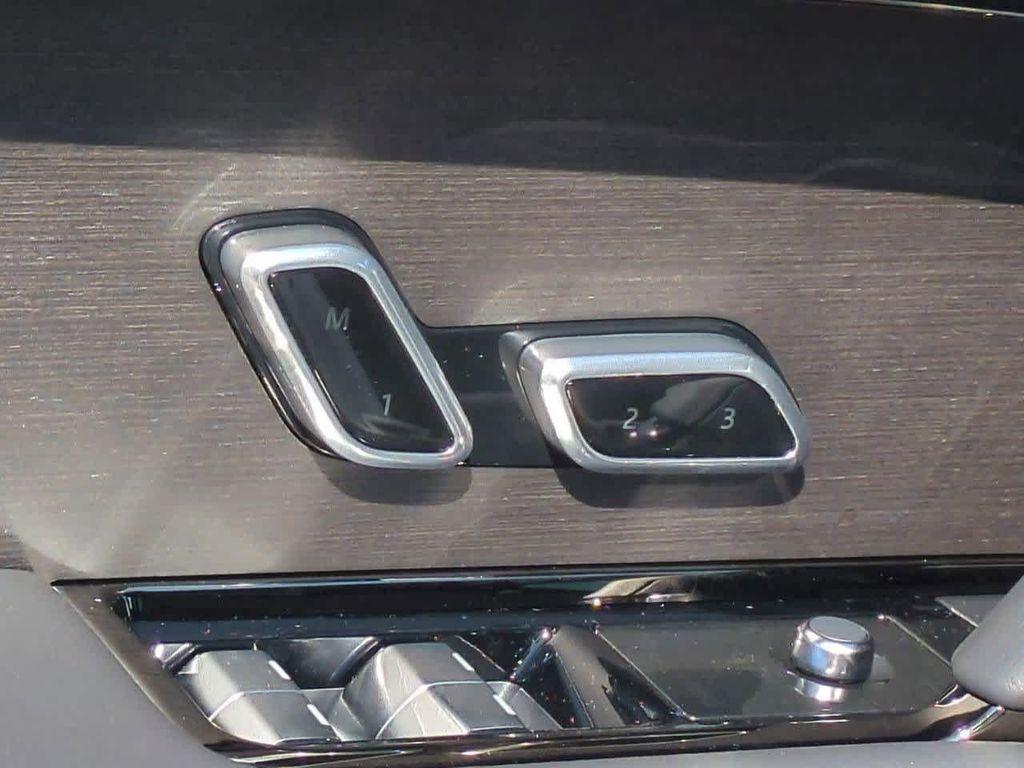 new 2025 Land Rover Range Rover Sport car, priced at $107,665