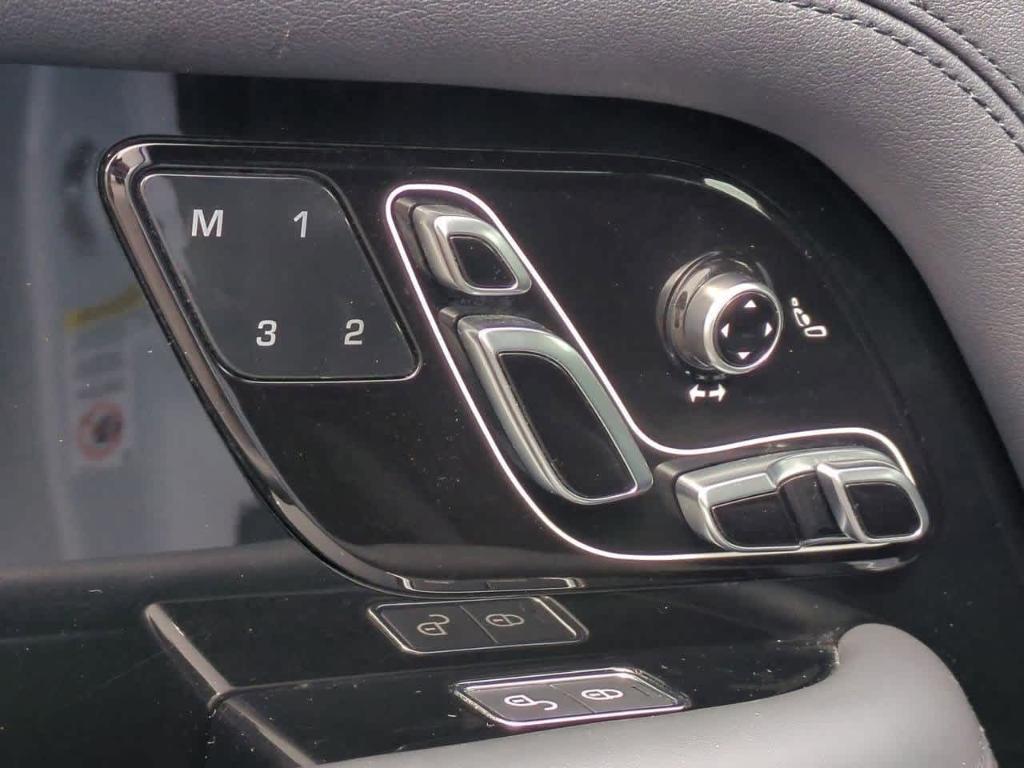 used 2019 Land Rover Range Rover car, priced at $43,421