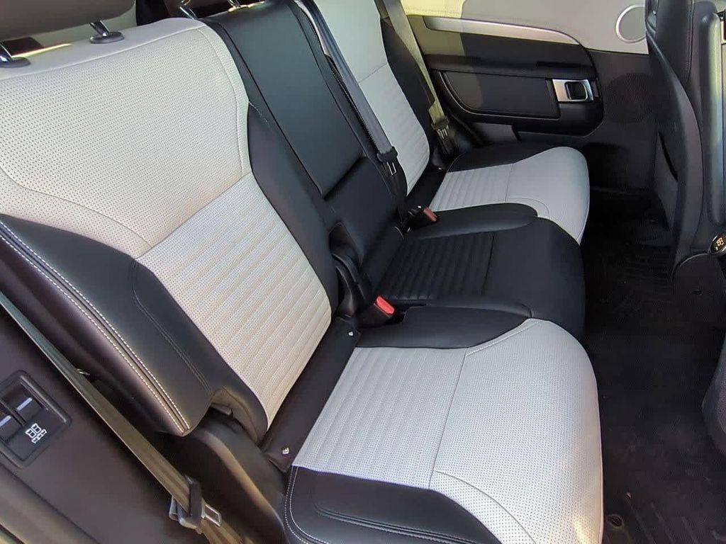 used 2023 Land Rover Discovery car, priced at $39,898