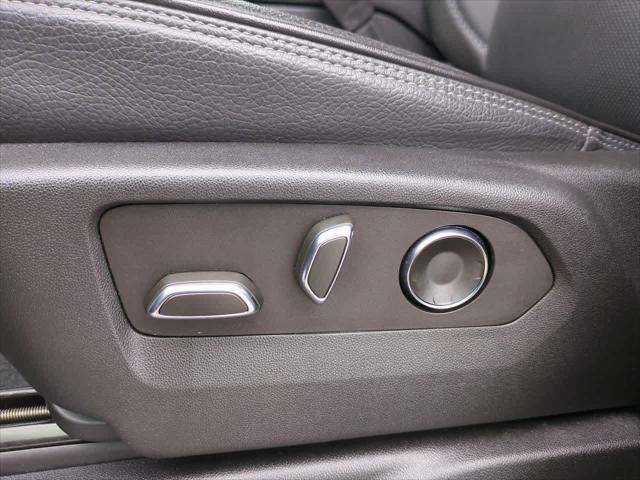 used 2021 GMC Yukon car, priced at $56,524