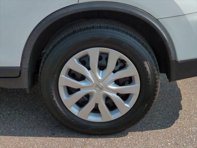 used 2017 Nissan Rogue car, priced at $12,417